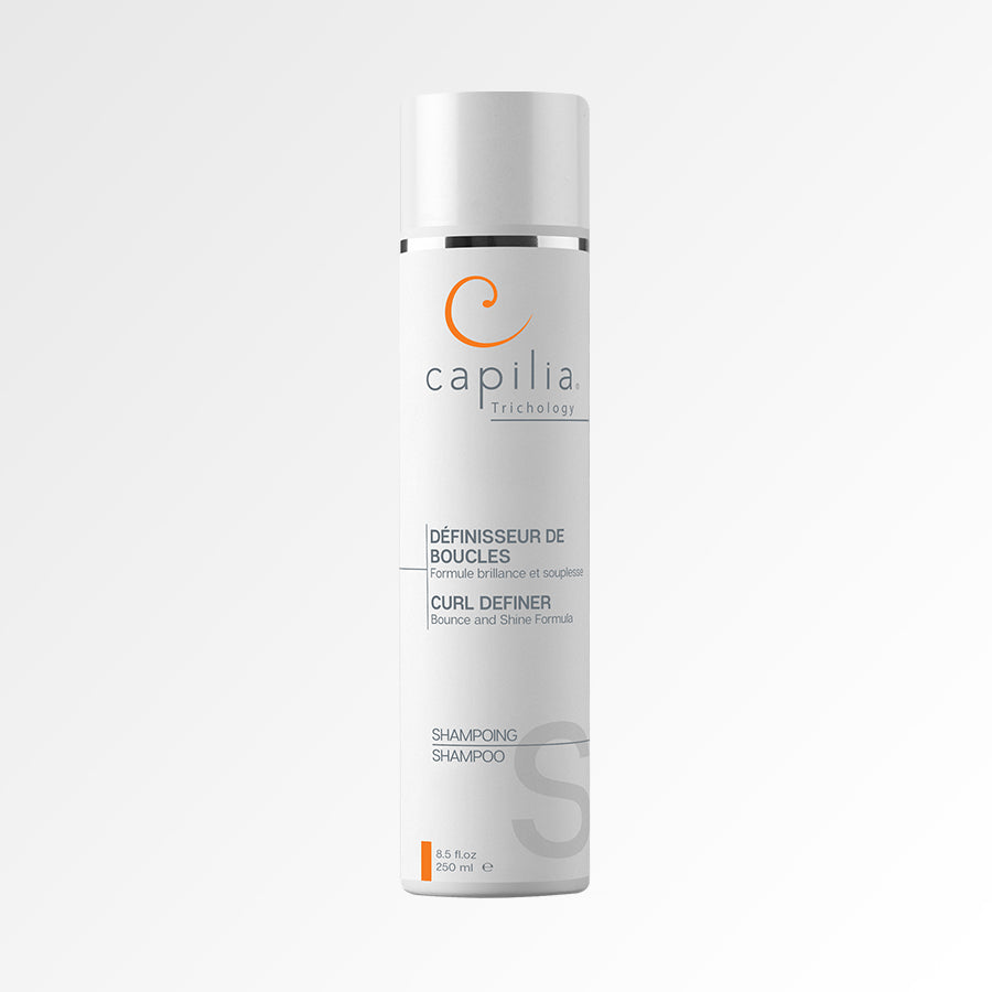 Capilia Trichology Curl Definer shampoo for curly and waved hair | Shampoing Définisseur de boucles de Capilia Trichology pour cheveux bouclés et ondulés.