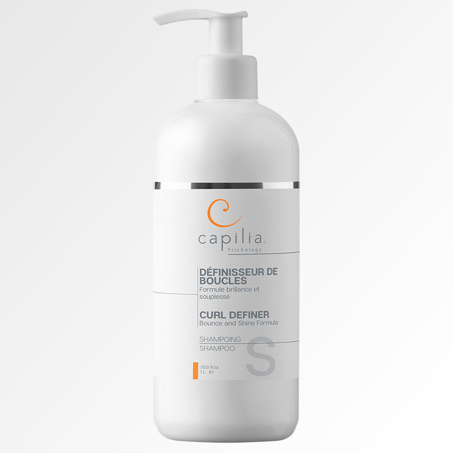 Capilia Trichology Curl Definer shampoo for curly and waved hair | Shampoing Définisseur de boucles de Capilia Trichology pour cehveux bouclés et ondulés.