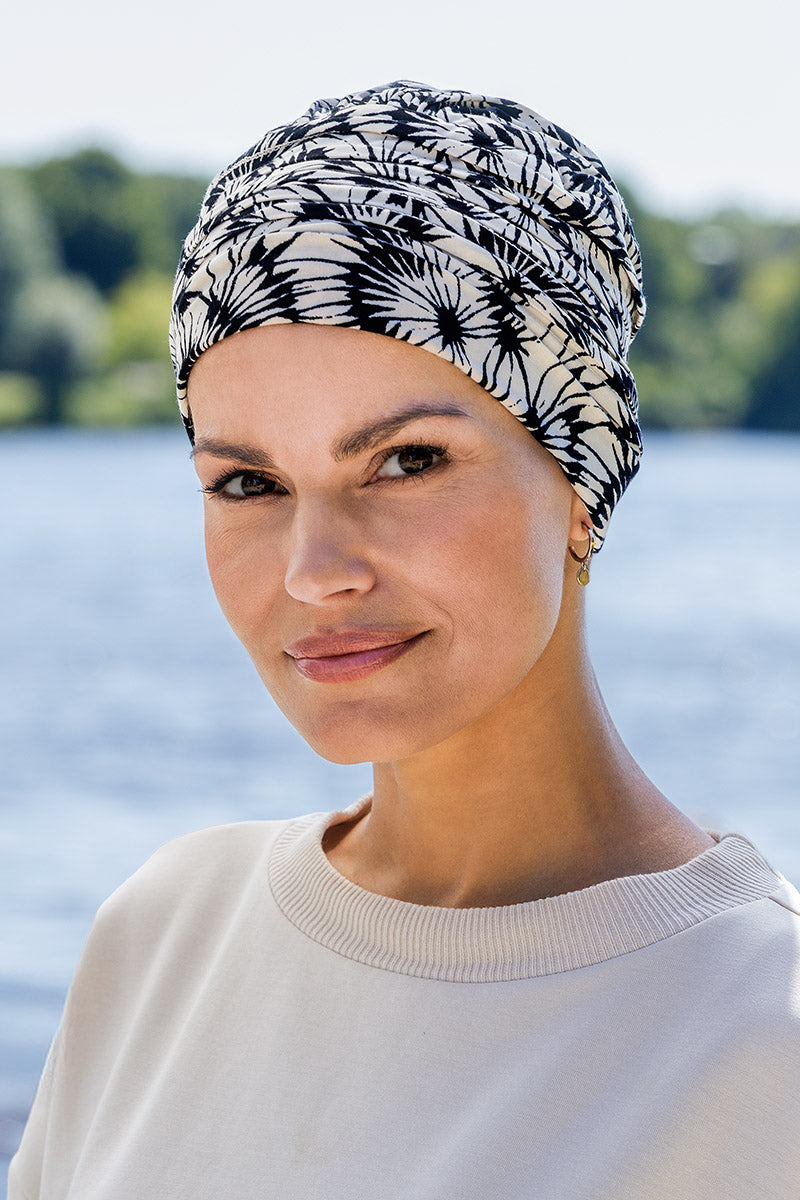 Headwear for scalp during chemotherapy treatments