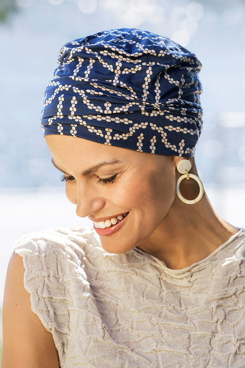 headwear for scalp during hemotherapy care